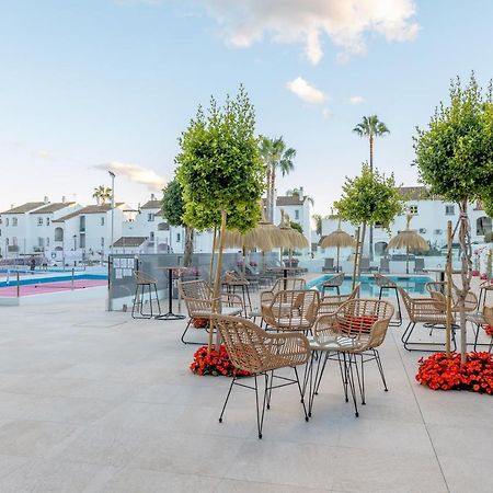 Residencia Deportiva Rozarossa Hotel Estepona Eksteriør billede