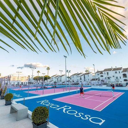 Residencia Deportiva Rozarossa Hotel Estepona Eksteriør billede
