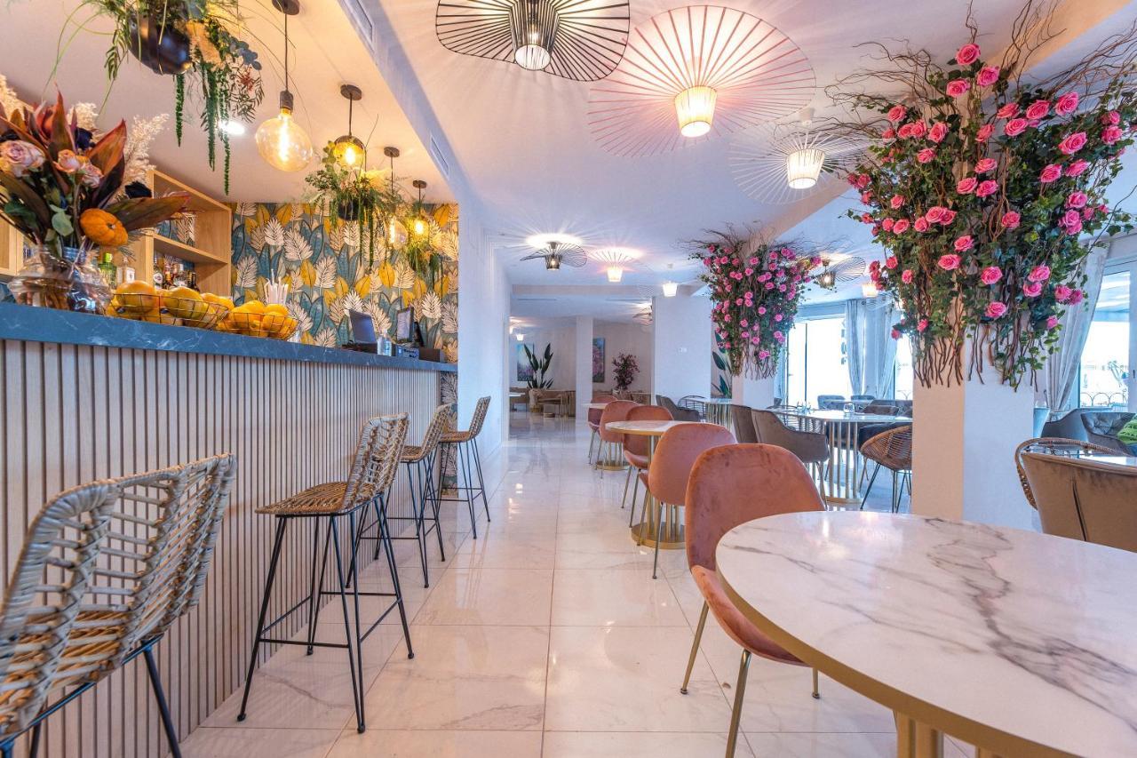 Residencia Deportiva Rozarossa Hotel Estepona Eksteriør billede