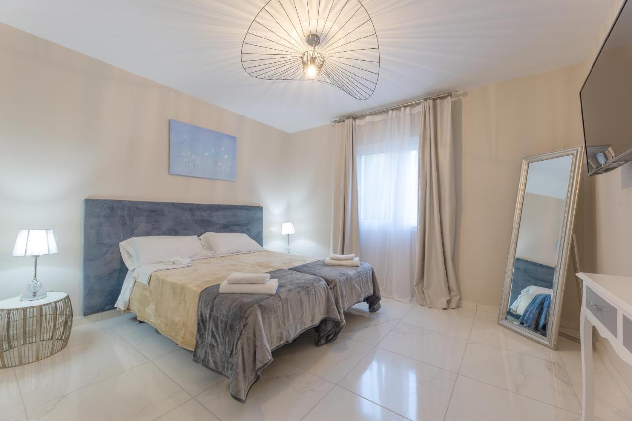 Residencia Deportiva Rozarossa Hotel Estepona Eksteriør billede
